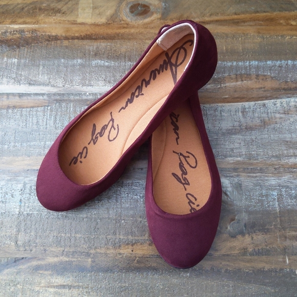 American Rag Shoes - 🆕🌿MAROON FLATS🌿